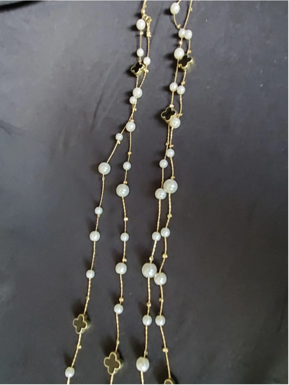 Pearl and Clover long Necklace, One Size, White and Black